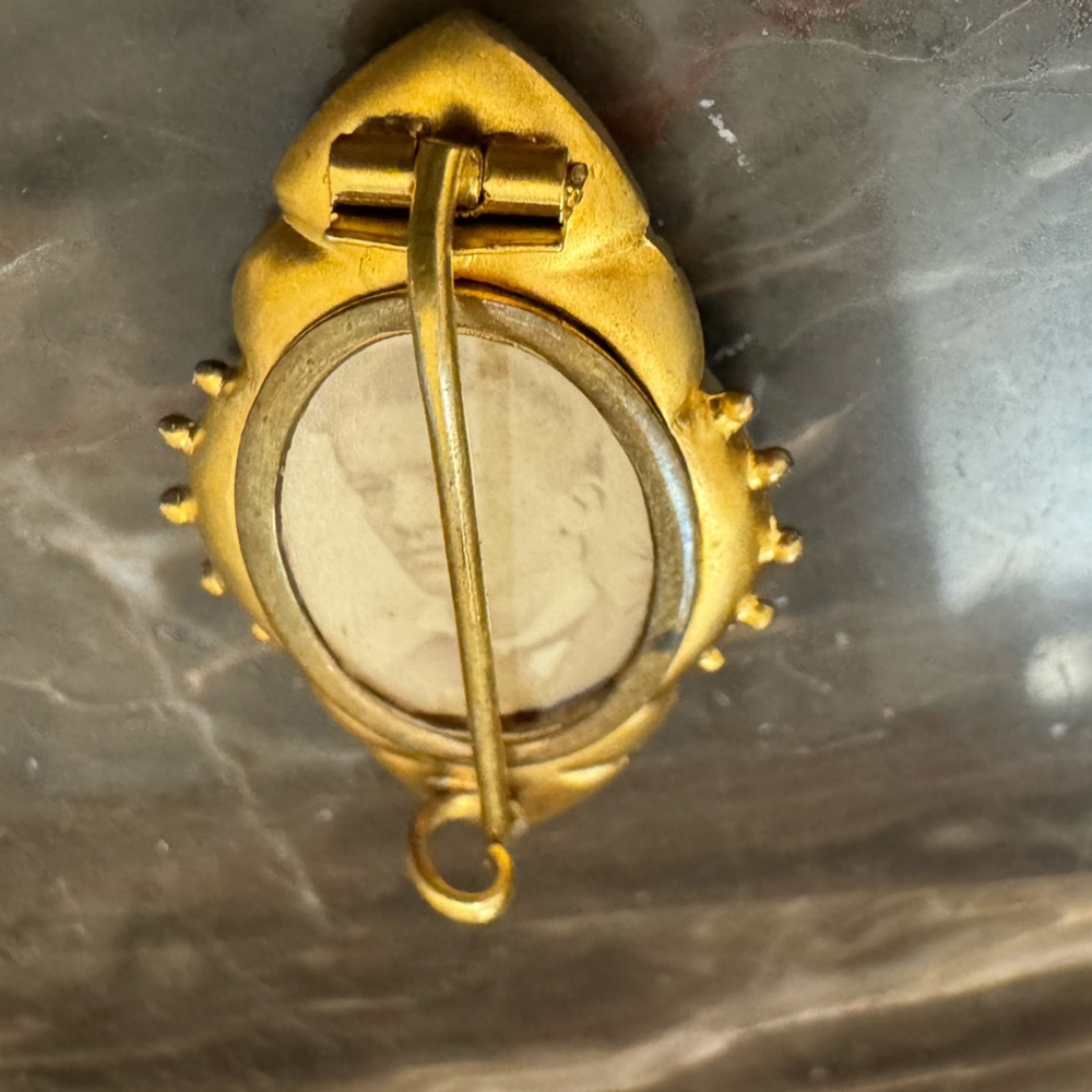 Antique Gold mourning Brooch with Star Detail and seed pearl Etruscan Victorian - Picture 2 of 12